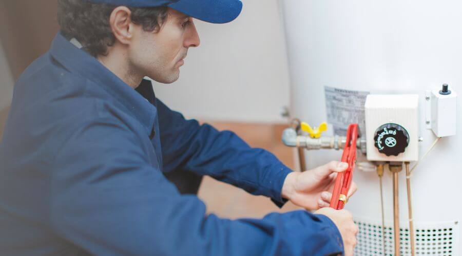 Expert burst pipe repair services in Bynum, TX